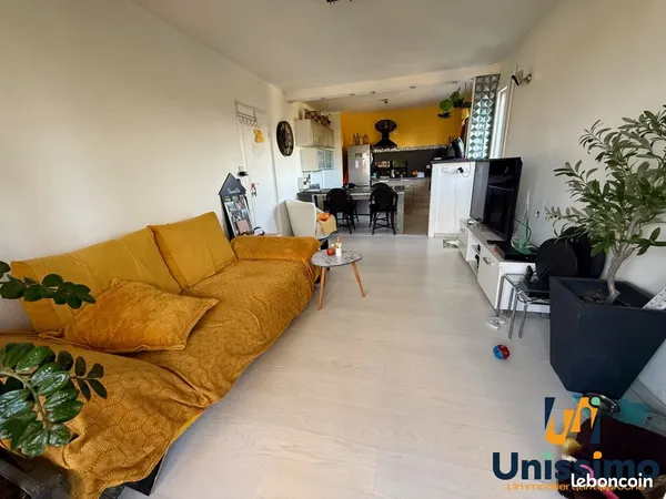Appartement 3 pièces 64 m² 