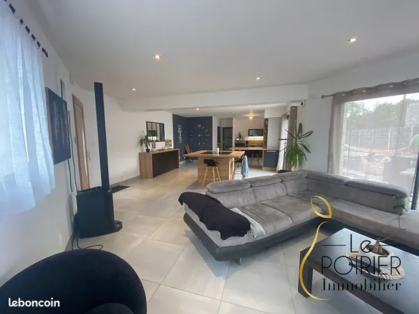 Maison 5 pièces 138 m² 