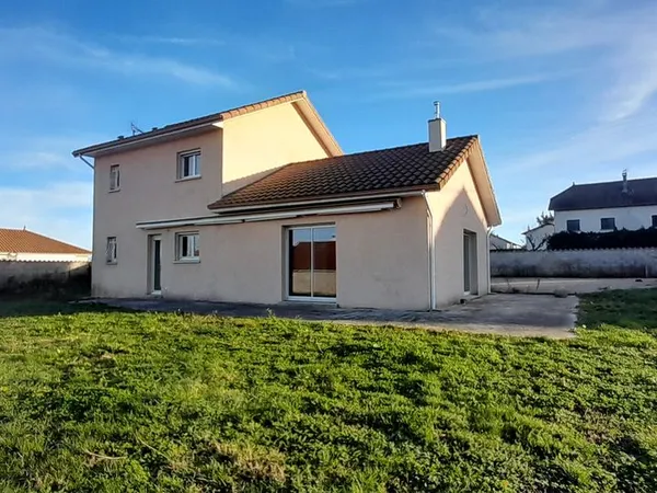 Maison 4 pieces 105 m2 