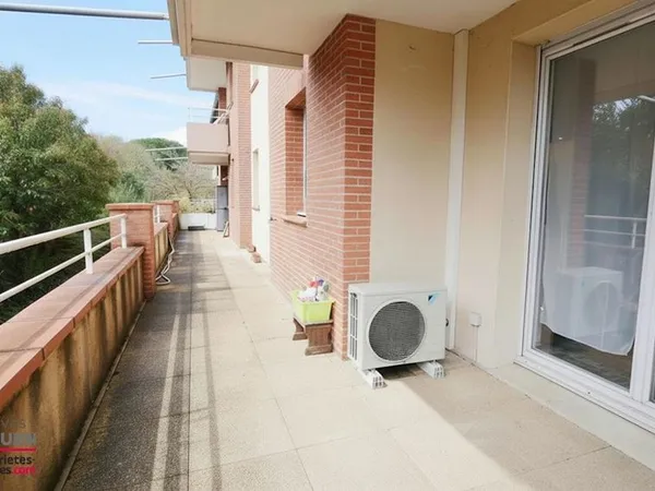 Gagnac-sur-Garonne - Appartement T4 lumineux avec piscine et 2 parkings en sous-sol 