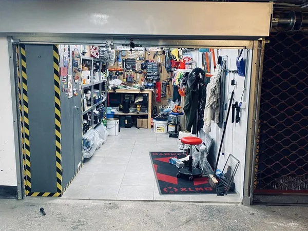 Parking 15 m² 