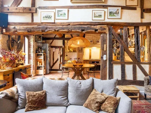 Maison 7 pièces 253 m² 