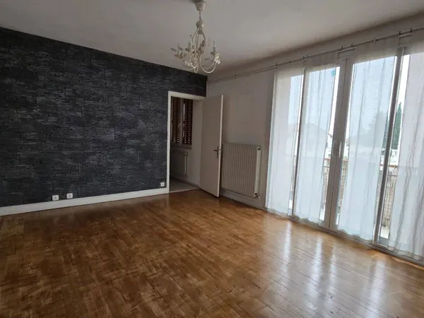 Appartement 4 pièces 73 m² 