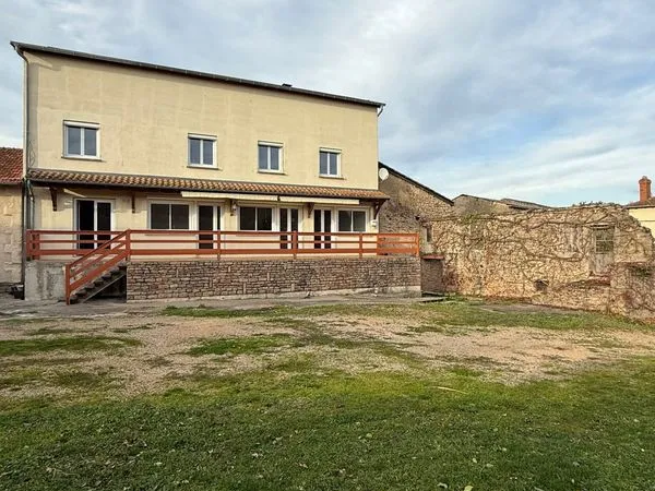 Maison 5 pièces 174 m² 
