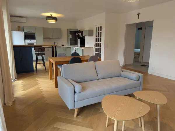 Appartement 3 pièces 82 m² 