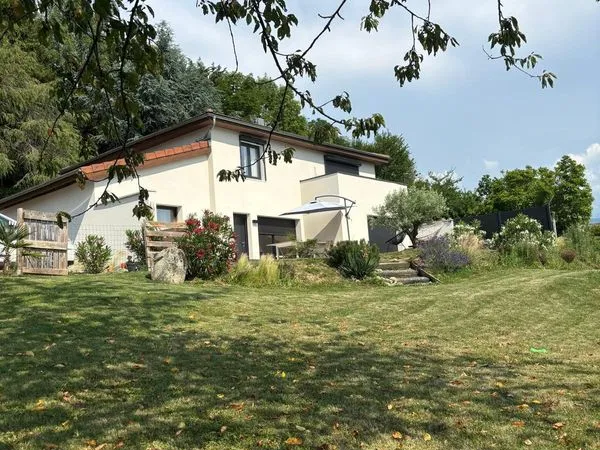 Appartement 3 pièces 100 m² 