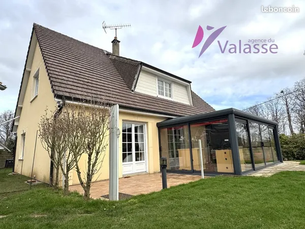 Pavillon 4 pièces 147 m² 