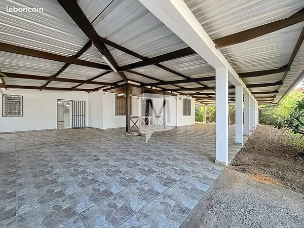 Maison 5 pièces 143 m² 
