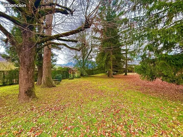 Maison 9 pièces 391 m² 