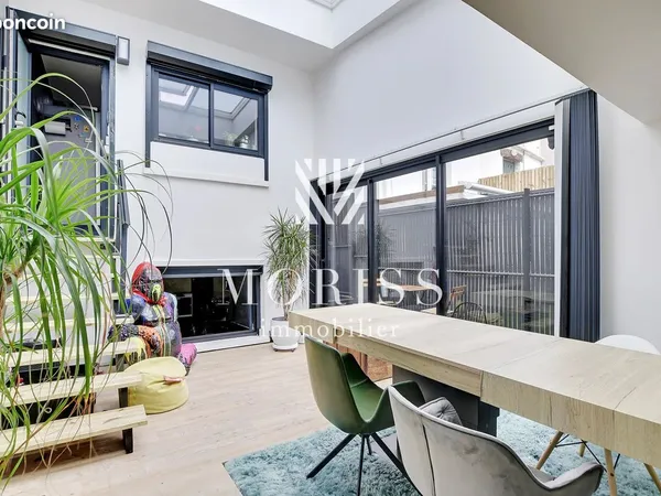 Maison de ville 6 pièces 136 m² 