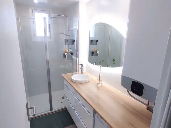 Recherche colocatrice - 1 chambre dans appartement 3 personnes 