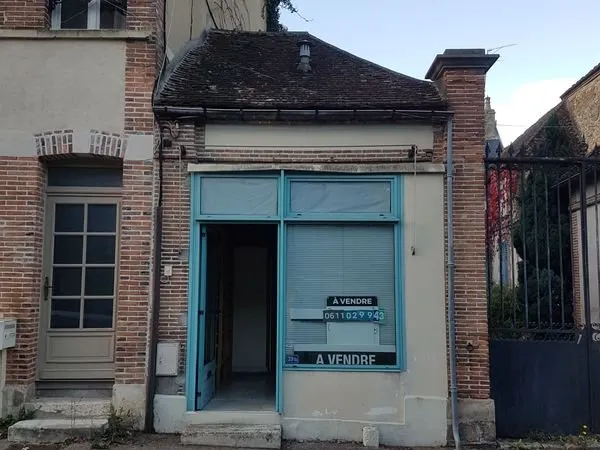 Dépendance à destination Local commercial et ou Studio à terminer Sézanne 51
