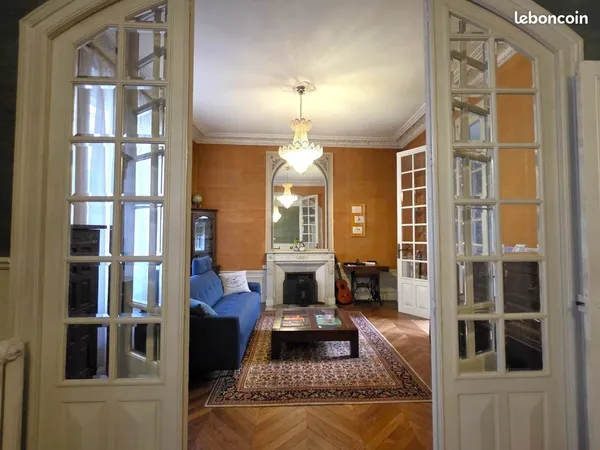Maison 11 pièces 312 m² 