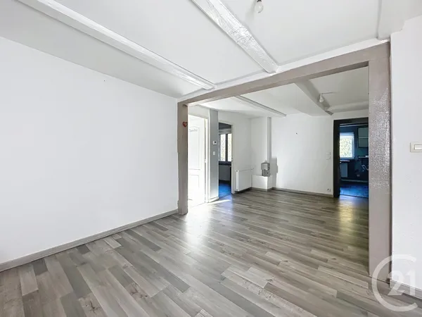 Appartement 4 pièces 56 m² 