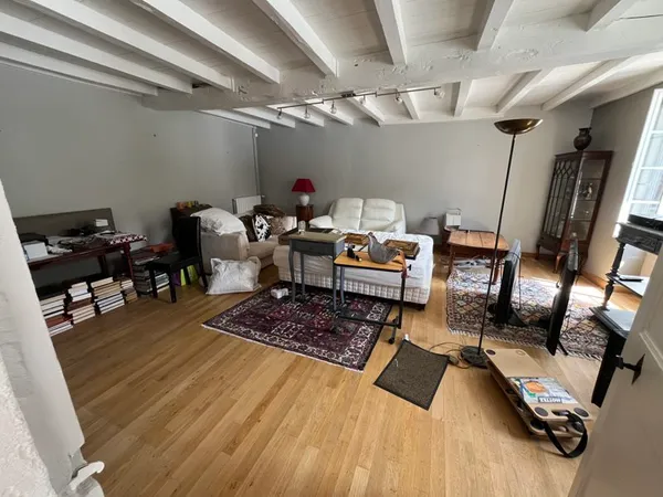 Maison charentaise 7 pièces 220 m² 