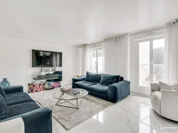 Appartement 6 pièces 143 m² 