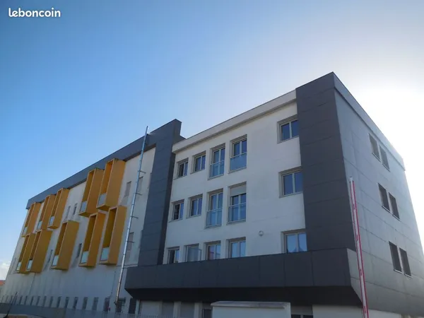 Studio 1 pièce 20 m² 