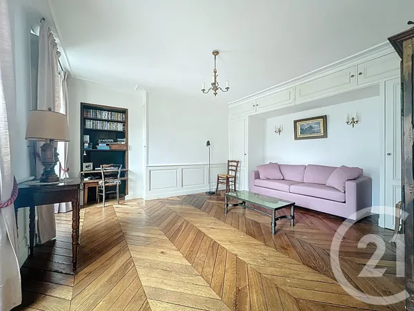 Appartement 4 pièces 83 m² 