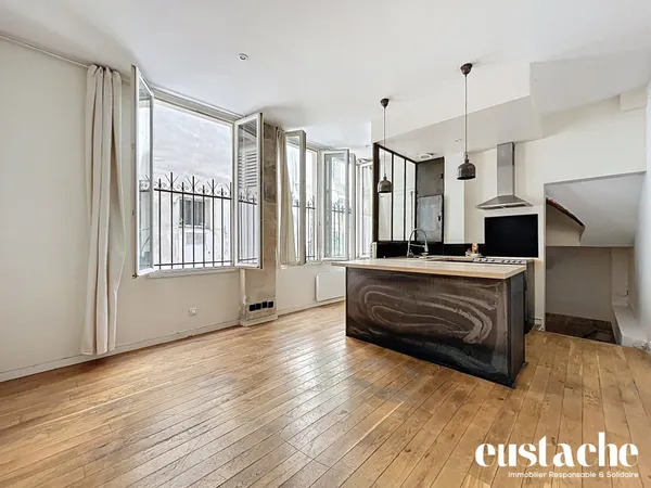Appartement atypique sur cour 