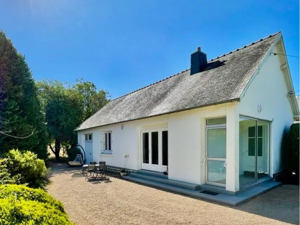 Maison 2 ch., plain-pied, proche commodités 