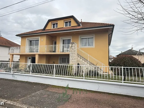 Maison 4 pièces 188 m² 