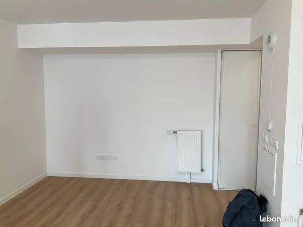 ✨ T2 neuf avec balcon - Proximité Seine - Parking - Villeneuve-la-Garenne 