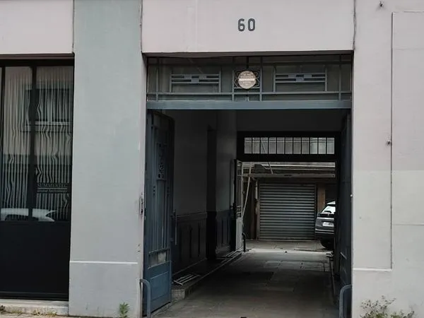 Grand garage 29m2 hyper centre Grenoble 60 rue Thiers 
