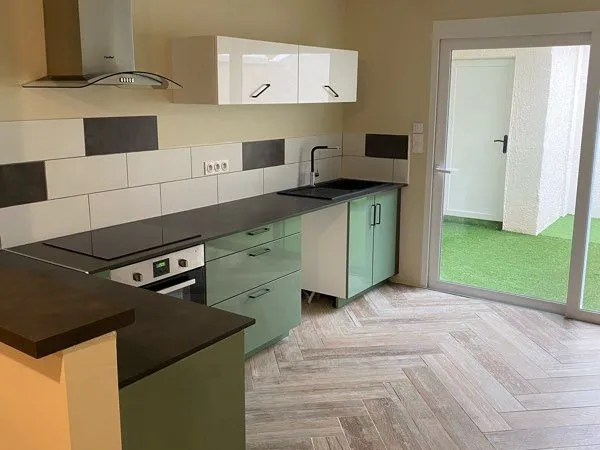 Appartement centre ville 2 chambre et cours 