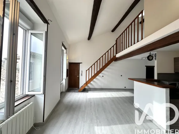 Appartement 2 pièces 64 m² 
