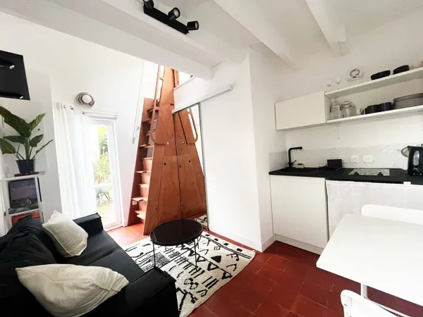 Appartement 1 pièce 12 m² 