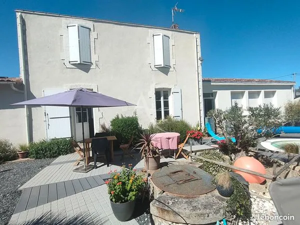 Maison 5 pièces 164 m² 