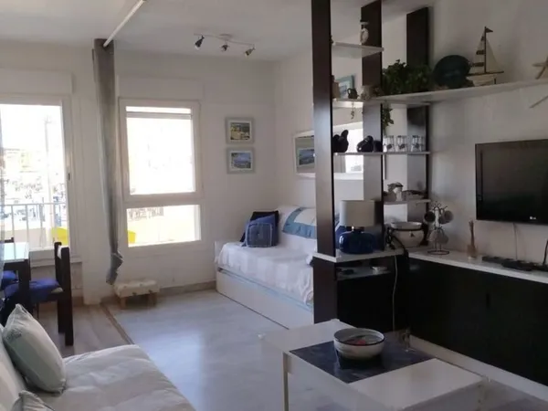 Studio de 28m2 vue sur le port 
