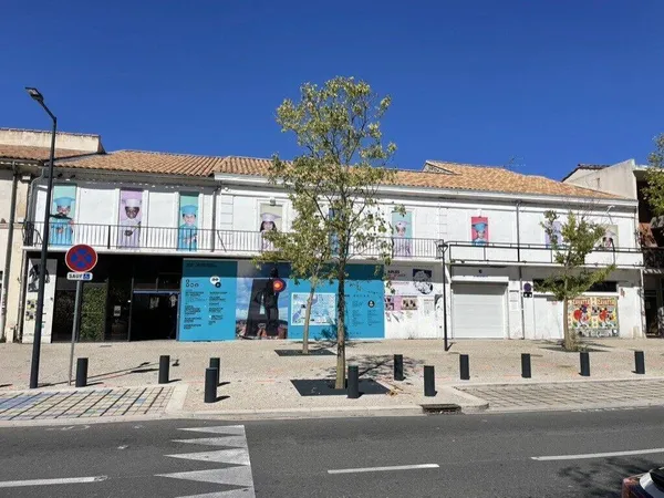 Maison 1602 m² 