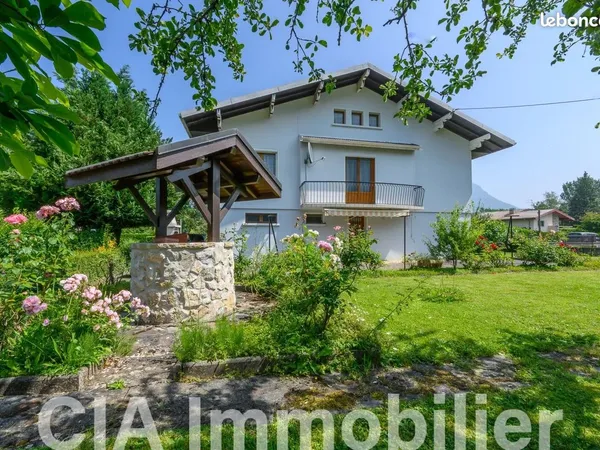 Maison 4 pièces 123 m² 