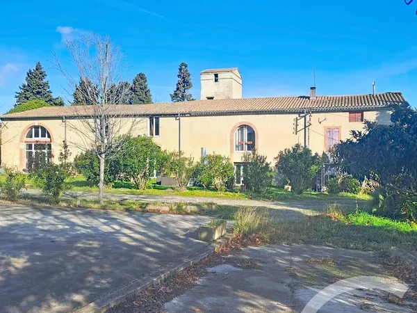 Maison 15 pièces 485 m² 
