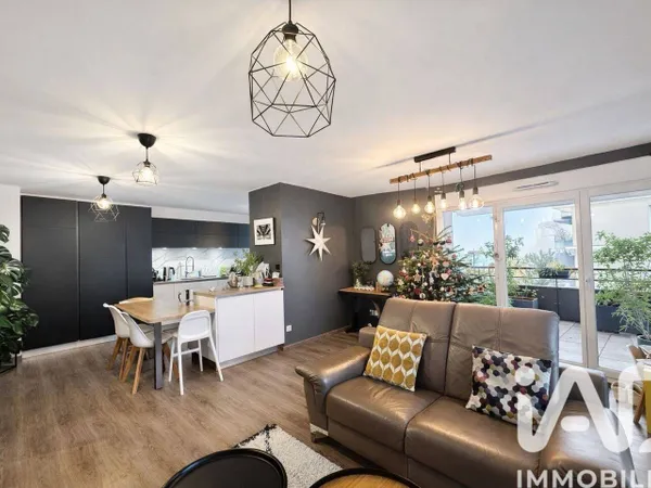 Appartement 4 pièces 93 m² 