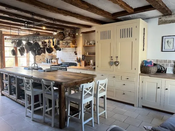 Maison 9 pièces 290 m² 