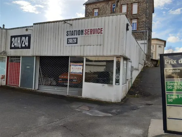 LOCAL COMMERCIAL 255M2 
