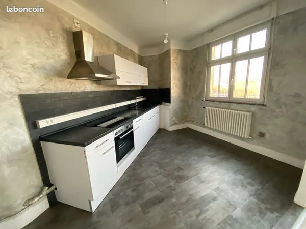 Bel Appartement F3 (73 m²) - Coeur de Ville Thionville 