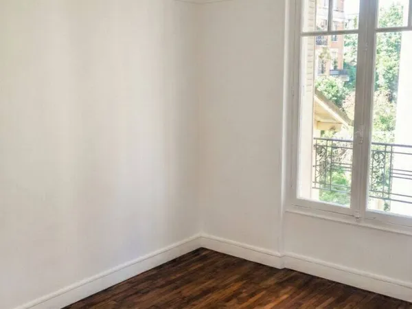Studio 1 pièce 24 m² 