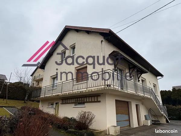 Maison 9 pièces 209 m² 