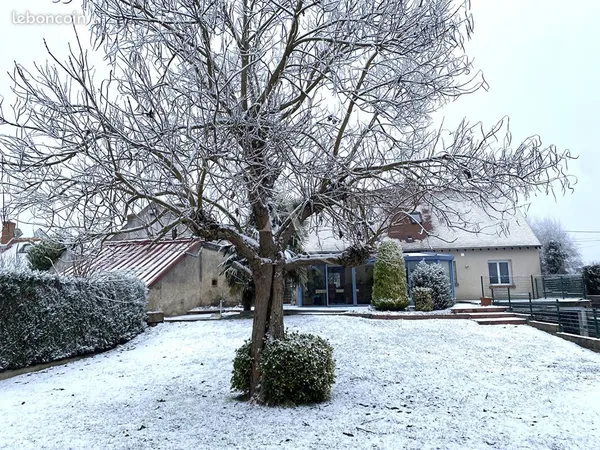 Maison 6 pièces 163 m² 