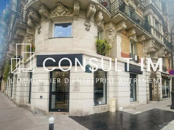 Local commercial 150 m² 