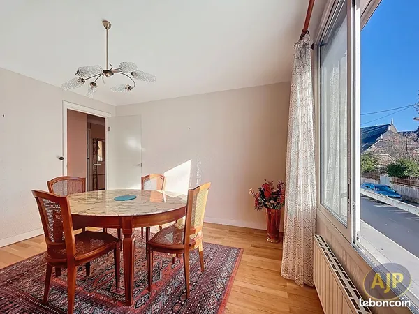 Appartement 3 pièces 64 m² 