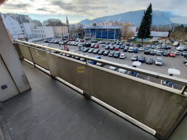 Appartement 3 pièces 87 m² 