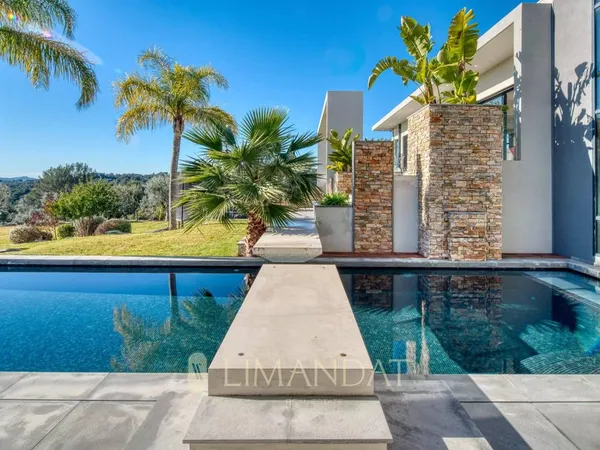 Villa 17 pièces 650 m² 