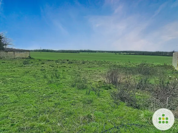 Terrain 447 m² 
