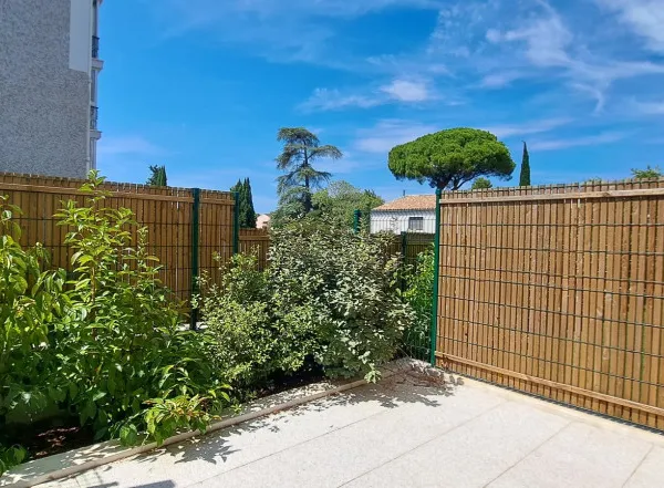 Studio 1 pièce 21 m² 