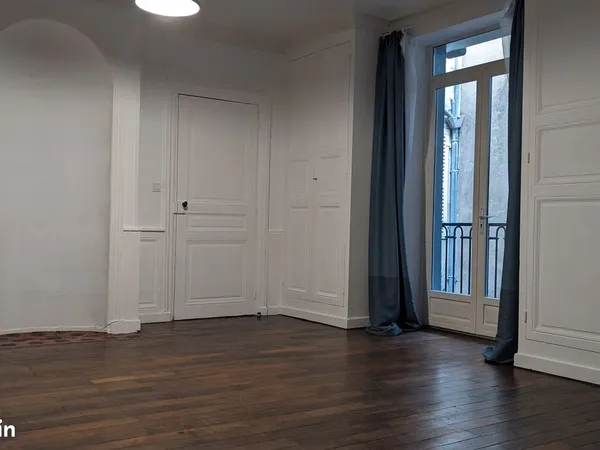À louer - Charmant T1 bis de 47 m² - Centre-ville 