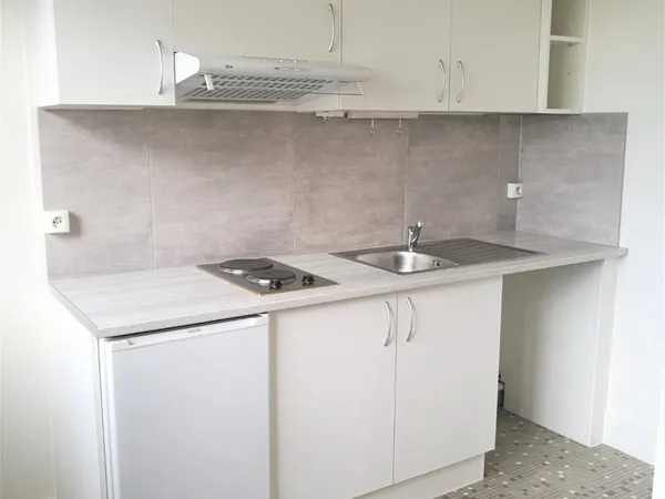 Appartement 1 pièce 27 m² 